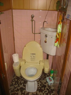 トイレ施工前