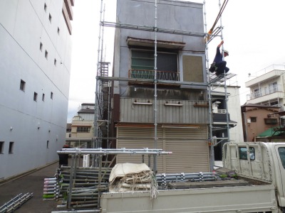 仮設足場組立