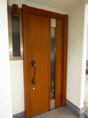 リフォーム玄関ドア
ＹＫＫ：ヴェナートＲＤ