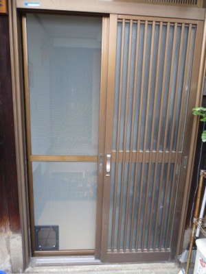 網戸専用犬猫出入り口