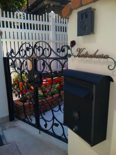 オシャレなインターホンカバー