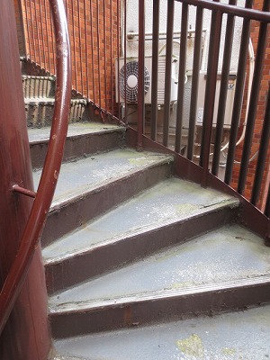 鉄骨らせん階段施工前