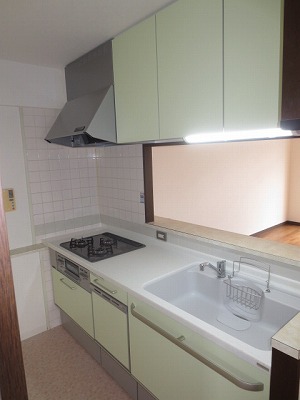 トクラスシステムキッチンＢｂ間口２１００