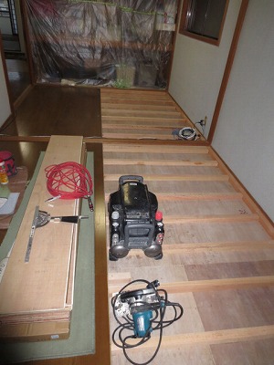 畳からフローリングに