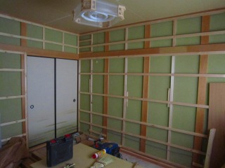 和室施工中