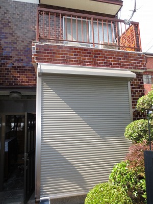 後付けリフォーム用シャッターアトリエ　手動