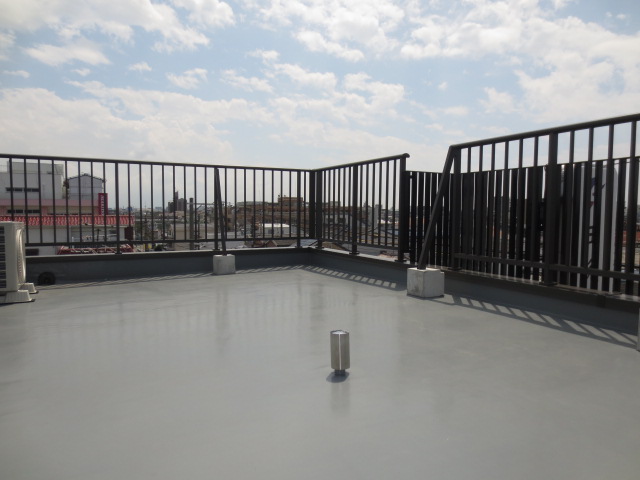 アルミ製縦格子手摺り