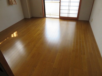 畳からフローリングに