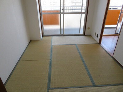 畳からクッションフロアに