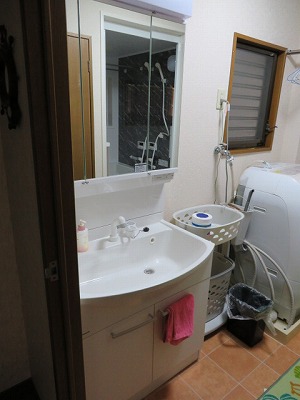 下台　CQM75KSCW
３面鏡　XGQM75K3K3SMKCK3SMKC