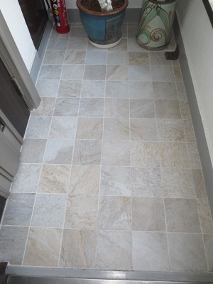 エミリア　IPF-164/EM-12