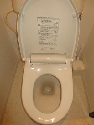 LIXILトイレ暖房便座　品番：CF-18ASJ