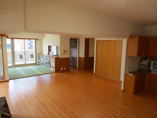 リフォームフロアー