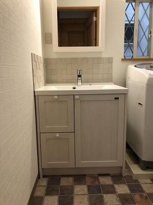 洗面化粧台交換工事