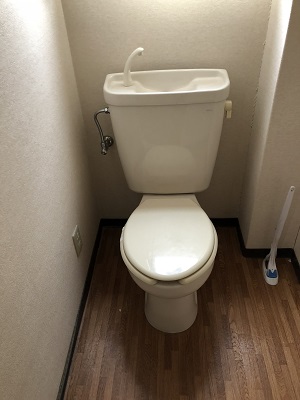 大阪市住之江区　トイレ交換工事 LIXIL　BC-ZA10H  