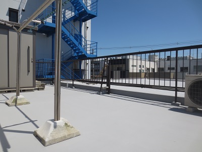 屋上バルコニー ウレタン塗膜防水通気工法