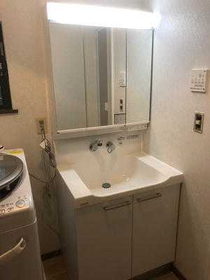 洗面化粧台交換工事 大阪市住之江区　Y様邸