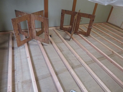 フローリング価格はこちら