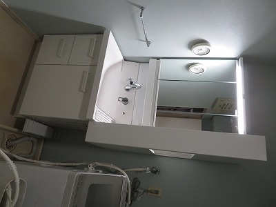 LIXIL ピアラ750mm ﾐﾗｰｷｬﾋﾞﾈｯﾄ 