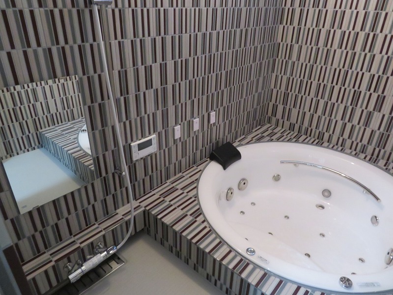 TOTOスーパーエクセレントバス1600 