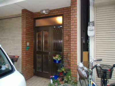 玄関ドア施工前