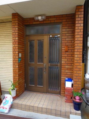 玄関ドア施工前