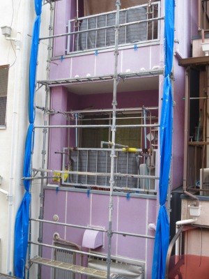 シーリング工事　南面完成