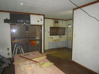 キッチンｊ施工中