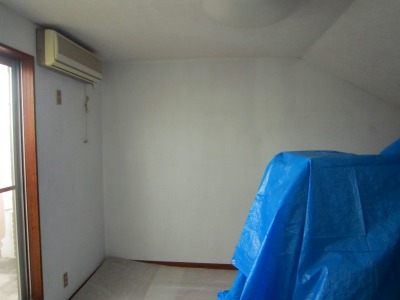 クロス張替え・窓取付