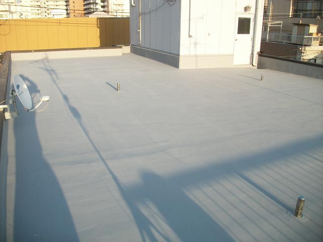 防水材上塗り　完成