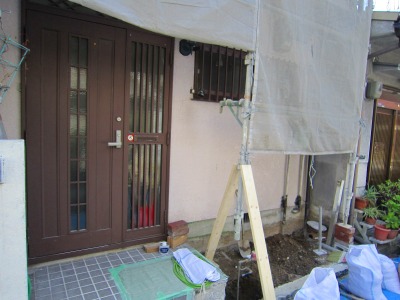 施工前　玄関ドア交換