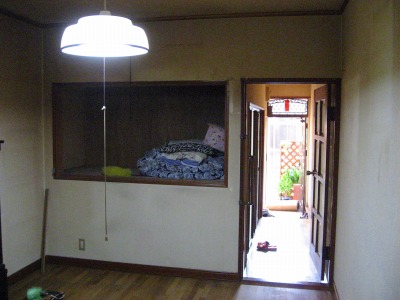 収納室　施工前