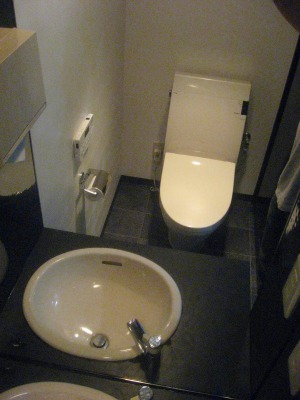 店舗・トイレ室