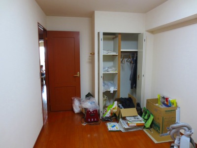 クロス張替え前