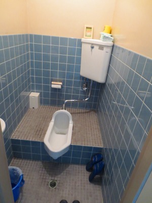 和式トイレ　施工前